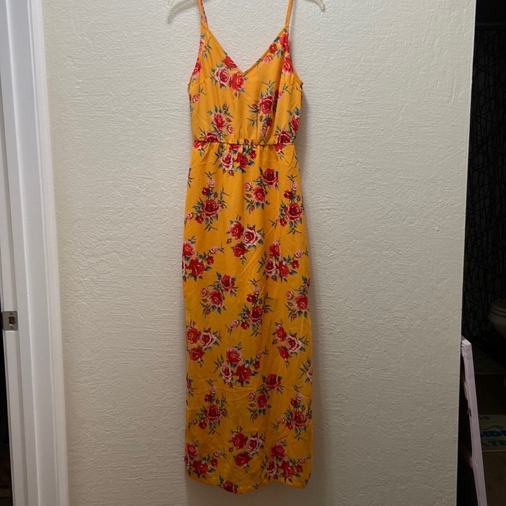 Yellow & red Rose maxi with slits